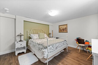 148 University Ave E in Cobourg, ON - Building Photo - Building Photo