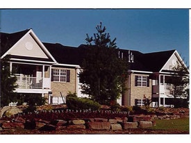 Cobblestone Court Apartments