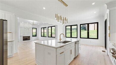 3785 Lower Roswell Rd in Marietta, GA - Building Photo - Building Photo