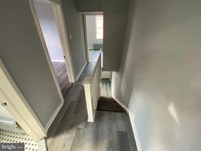 618 W Mayfield St in Philadelphia, PA - Building Photo - Building Photo