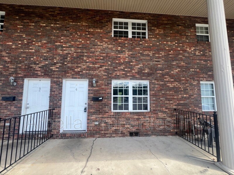 133 Walker St in Kingsport, TN - Foto de edificio