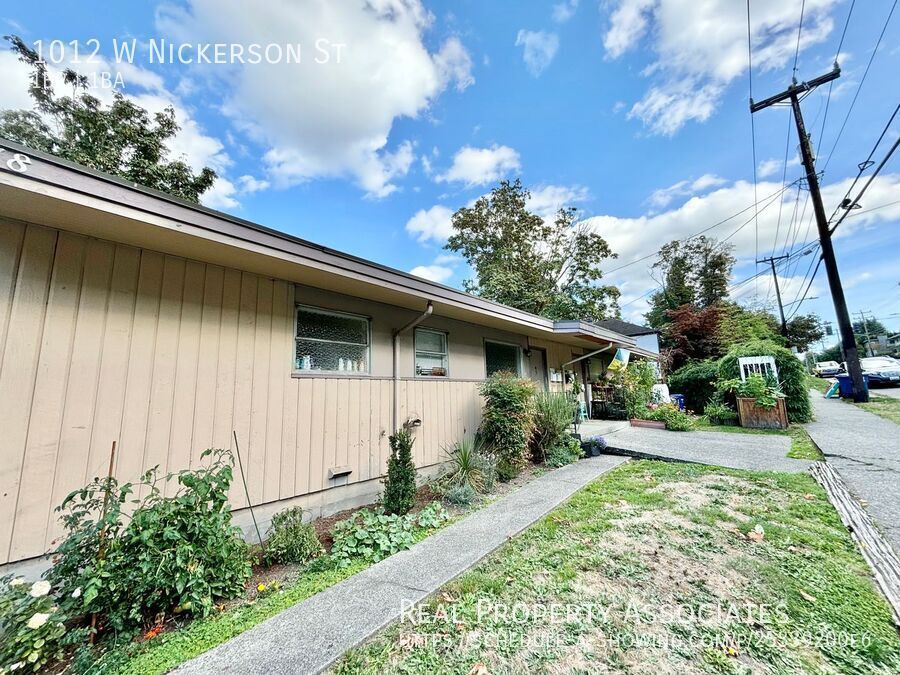 1012 W Nickerson St in Seattle, WA - Building Photo