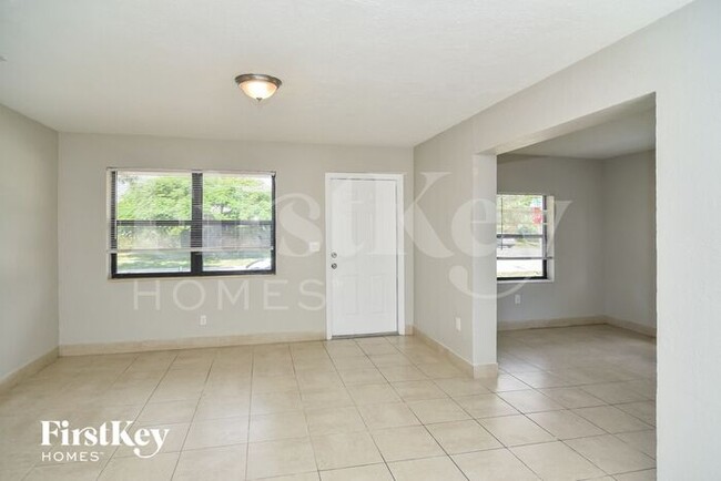 4260 SW 18th St in Fort Lauderdale, FL - Building Photo - Building Photo