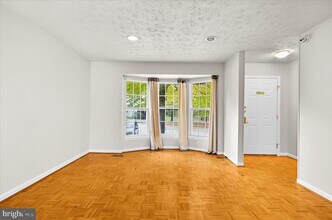 2009 Heritage Dr in Baltimore, MD - Building Photo - Building Photo