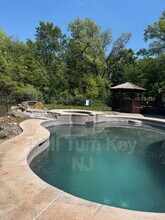 127 Stockton Ave in Princeton, NJ - Building Photo - Building Photo