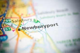 2 Atwood St in Newburyport, MA - Foto de edificio - Building Photo