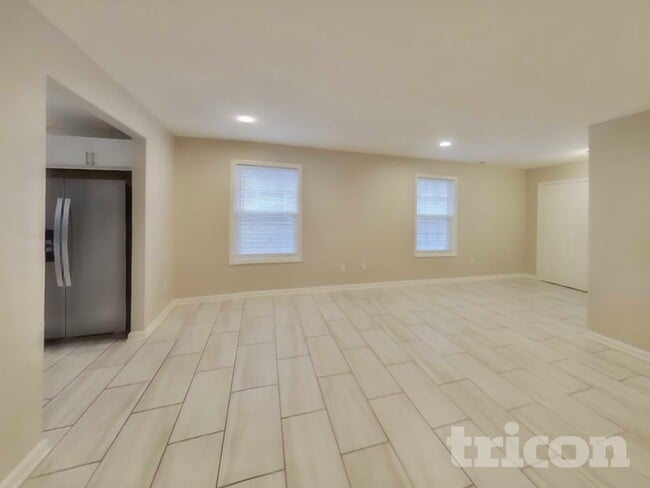 12298 Wolf Run Rd in Noblesville, IN - Foto de edificio - Building Photo