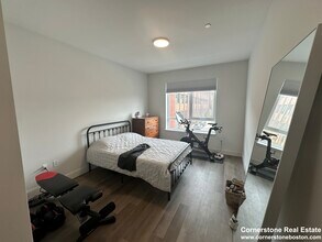 1085 Dorchester Ave, Unit 3 in Boston, MA - Building Photo - Building Photo