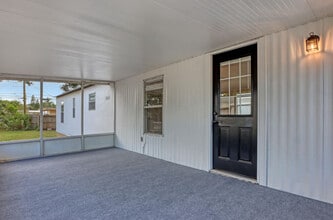 37 Paul Rene Dr in Melbourne, FL - Building Photo - Building Photo