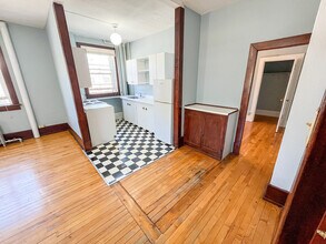 Parkview Manor in Saskatoon, SK - Building Photo - Building Photo