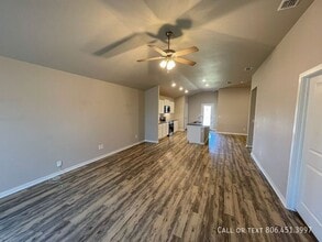 2007 138th St in Lubbock, TX - Foto de edificio - Building Photo