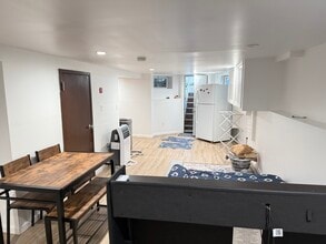 13202 Atlantic Ave, Unit 1B in South Richmond Hill, NY - Building Photo - Building Photo