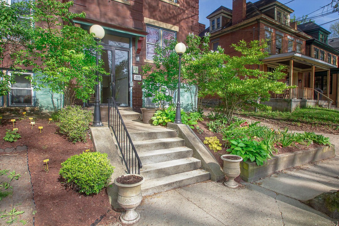 500 Todd St in Pittsburgh, PA - Building Photo
