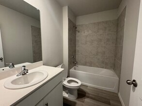 726 Oakridge Ave S in Lehigh Acres, FL - Building Photo - Building Photo