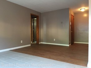 3545 12th Ave S in Minneapolis, MN - Building Photo - Building Photo