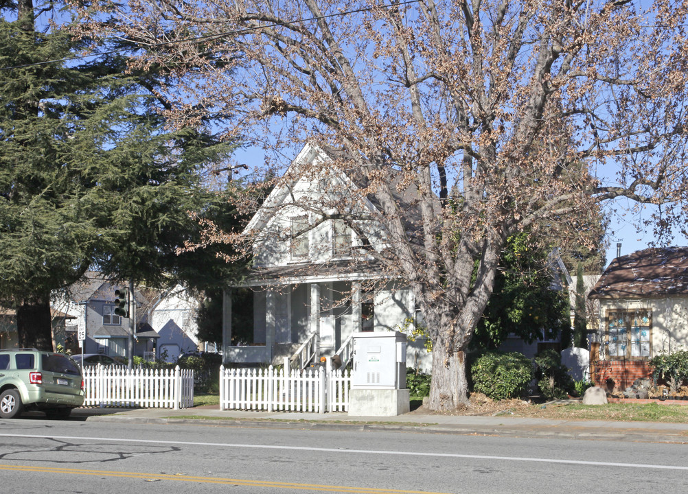 1291 Benton St in Santa Clara, CA - Building Photo