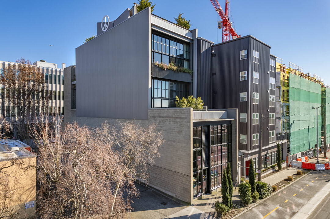 Counterbalance Lofts in Seattle, WA - Building Photo