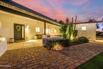 4431 E Calle Allegre in Phoenix, AZ - Building Photo - Building Photo