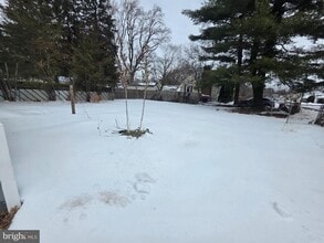 522 Kuser Rd in Hamilton Township, NJ - Building Photo - Building Photo