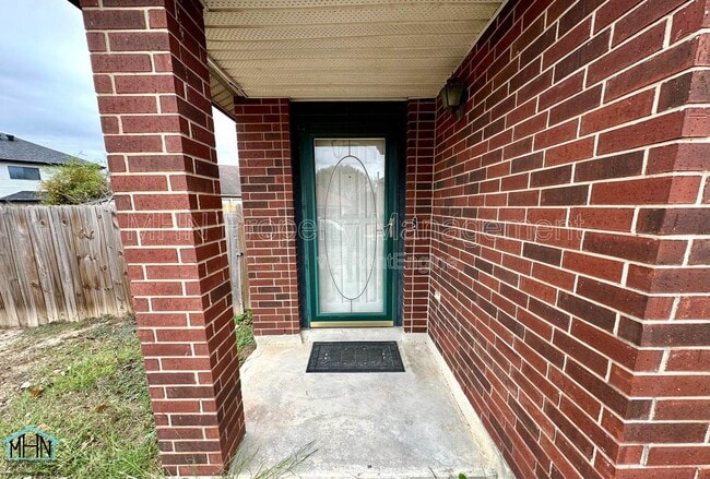 5135 Elk Creek in San Antonio, TX - Building Photo - Building Photo