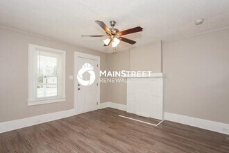 2208 Camp Greene St in Charlotte, NC - Building Photo - Building Photo