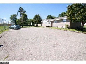 1108 13th St S in St. Cloud, MN - Building Photo - Building Photo