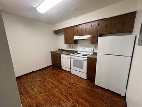 2321-20 1/2 20 1/2 Ave S in Fargo, ND - Building Photo - Building Photo