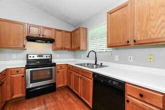 3714 Crescent Hill Ln in Acworth, GA - Building Photo - Building Photo