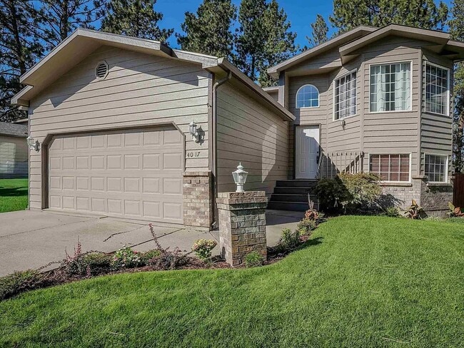 property at 4017 E 33rd Ave