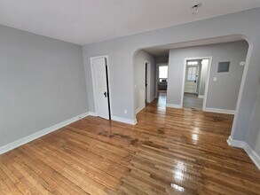 1128 16th St NE in Washington, DC - Building Photo - Building Photo