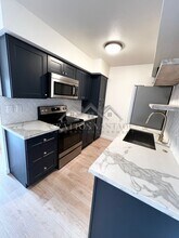 2625 E Indian School Rd in Phoenix, AZ - Building Photo - Building Photo