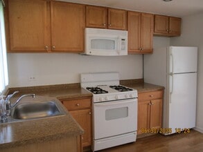 8813 S Komensky Ave in Oak Lawn, IL - Building Photo - Building Photo