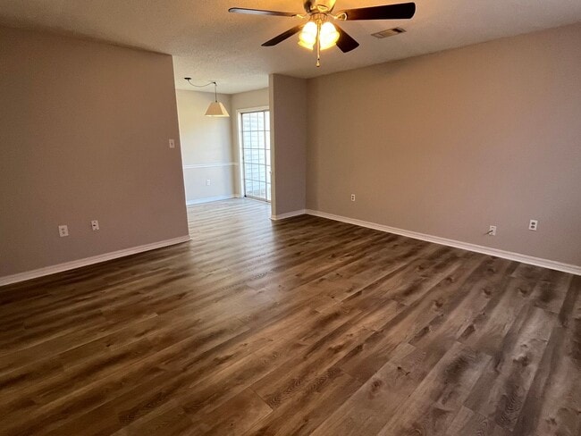 1109 N Louisville Ave in Russellville, AR - Building Photo - Building Photo
