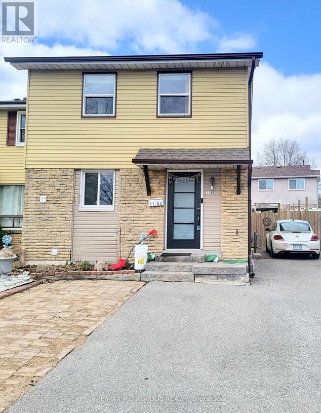 property at 1192 Oxford St