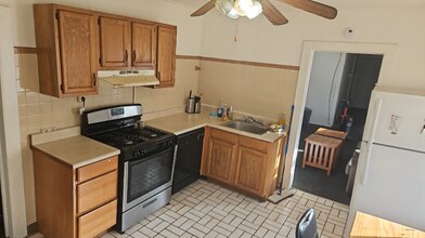 163 Oak St in Binghamton, NY - Building Photo - Building Photo