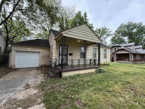 3381 Carnes Ave in Memphis, TN - Building Photo - Building Photo