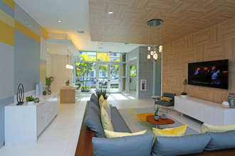 Cade Boca Raton in Boca Raton, FL - Building Photo - Interior Photo