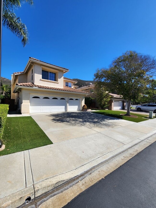 10552 Canberra Ct in San Diego, CA - Building Photo - Building Photo