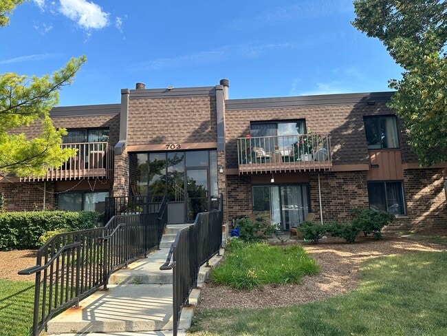 property at 703 Waterford Rd S