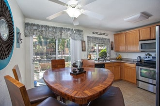 Suncrest Ridge Apartments in Oceanside, CA - Building Photo - Interior Photo