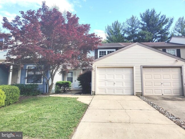 property at 62 Farnwood Rd