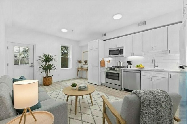 2505 Central Ave in Union City, NJ - Building Photo - Building Photo