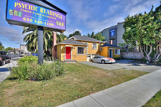 1 Hayward Ave in San Mateo, CA - Building Photo - Building Photo