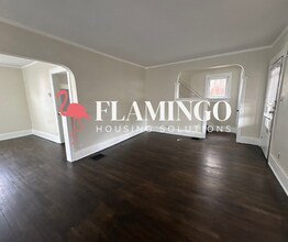 3215 Wayne Ave in Dayton, OH - Building Photo - Building Photo