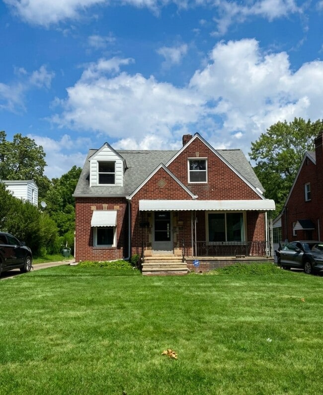 property at 2081 E 224th St