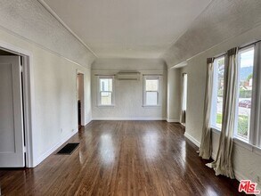 3564 Dover St in Los Angeles, CA - Building Photo - Building Photo