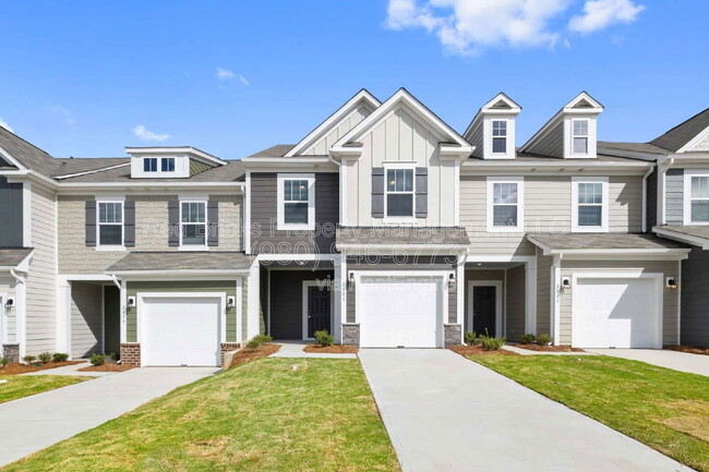 property at 2881 Yeager Dr NW