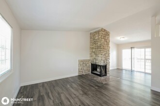 17125 E Kent Dr in Aurora, CO - Building Photo - Building Photo