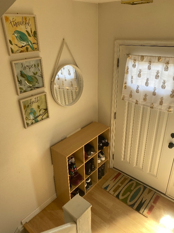 property at 999 Rue Madora