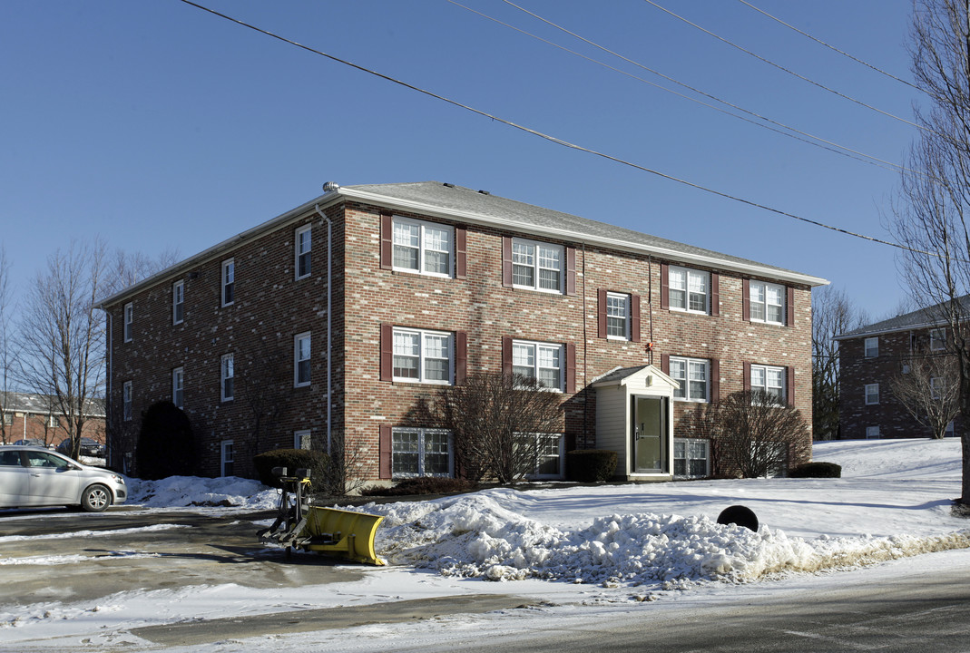 Garden Gate Apartments in Gardner, MA - Building Photo